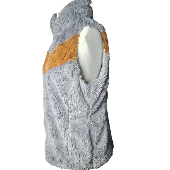 Patagonia Fuzzy Fleece Vest – Women’s Large - Picture 3 of 6